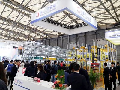 精星攜自主品牌穿梭車產品驚艷亮相CeMAT Asia 2018